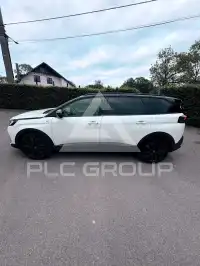 2022 Peugeot 5008