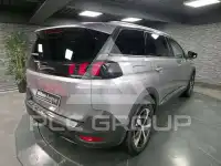 2022 Peugeot 5008