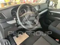 2022 Peugeot Traveller