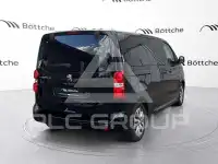 2022 Peugeot Traveller
