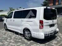 2022 Peugeot Traveller