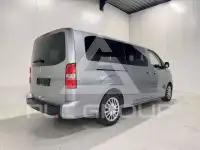 2022 Peugeot Traveller