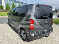 2022 Peugeot Traveller