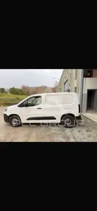 2022 Peugeot Partner