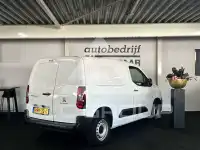 2022 Peugeot Partner