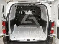 2022 Peugeot Partner