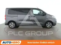 2022 Peugeot Traveller