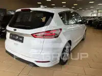 2022 Ford S-Max