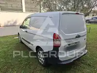 2022 Ford Courier
