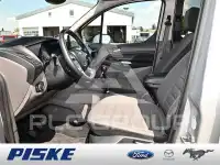 2022 Ford Tourneo