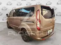 2022 Ford Tourneo