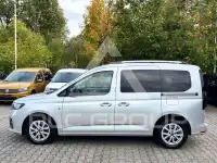 2022 Ford Tourneo