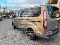 2022 Ford Tourneo