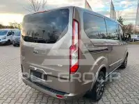 2022 Ford Tourneo