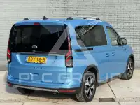 2022 Ford Tourneo