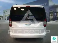 2022 Ford Tourneo