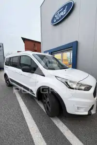 2022 Ford Tourneo