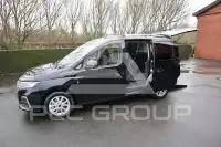 2022 Ford Tourneo