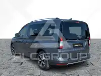 2022 Ford Tourneo