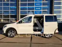 2022 Ford Tourneo