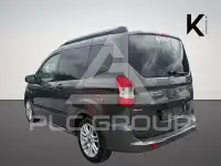 2022 Ford Tourneo