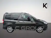 2022 Ford Tourneo