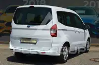 2022 Ford Tourneo