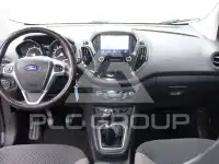 2022 Ford Tourneo