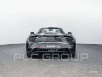 2022 McLaren 765