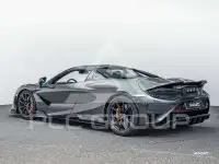 2022 McLaren 765
