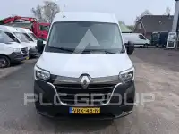 2022 Renault Master