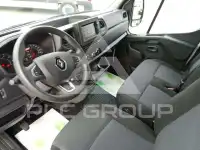 2022 Renault Master