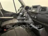 2022 Renault Master
