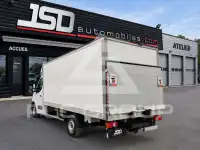 2022 Renault Master