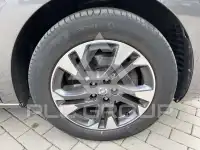 2022 Opel ZAFIRA