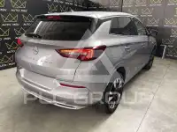 2022 Opel GrandlandX