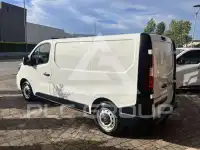 2023 Nissan Primastar
