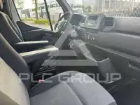 2023 Nissan Interstar