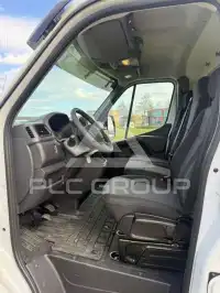 2023 Nissan Interstar