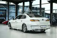 2023 BMW I7