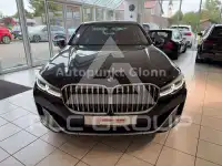 2023 BMW 740