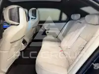 2023 BMW 740