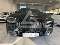 2023 BMW 740