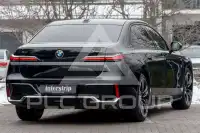 2023 BMW 740