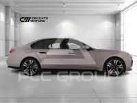 2023 BMW 740