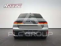 2023 BMW 740