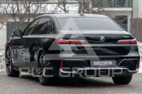 2023 BMW 740