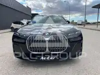 2023 BMW 740