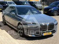 2023 BMW 750