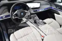 2023 BMW 750